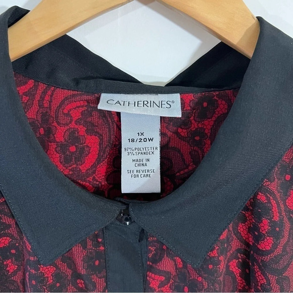 Catherines Floral Button Up Shirt 1X Black and Red Roll Tab Sleeves Lightweight - Picture 5 of 5